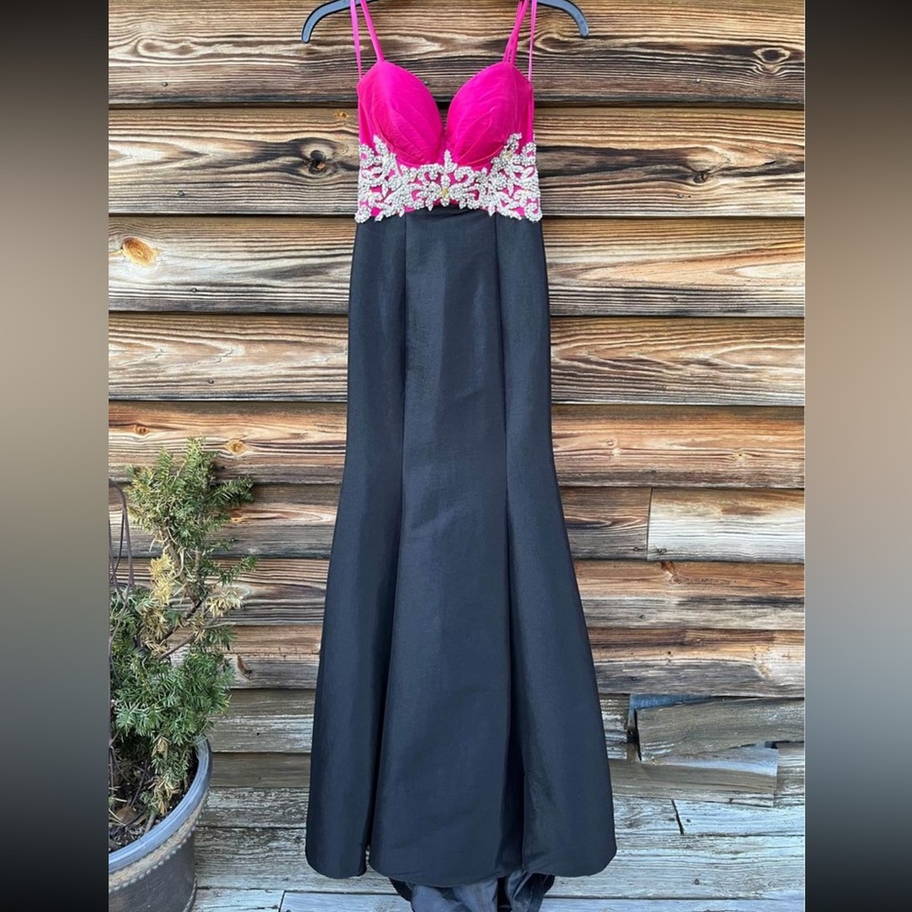 Corset Back Black & Pink Prom Dress